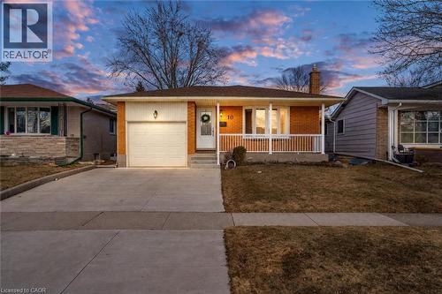 10 BROOKSIDE Crescent  Kitchener, ON N2N 1H1