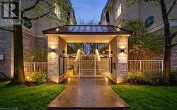 28 STADIUM Road Unit# 132 Toronto, ON M5V 3P4