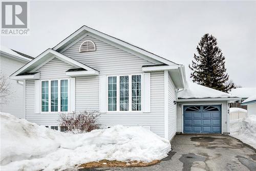 64 Sweetberry Drive  Sudbury, ON P3E 6C1