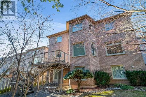 11 Palace Court, Richmond Hill, ON - Outdoor
