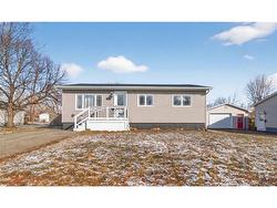 43 Aberdeen  Riverview, NB E1B 3G2
