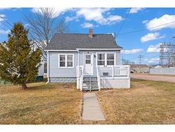 42 Wilbur ST Moncton, NB E1C 7A5