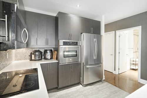 Kitchen - 204-2375 Av. Ekers, Mont-Royal, QC - Indoor Photo Showing Kitchen