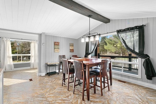 Salle à manger - 127 Ch. Alie, Gracefield, QC - Indoor Photo Showing Dining Room