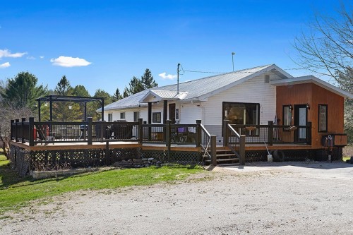 Terrasse - 127 Ch. Alie, Gracefield, QC - Outdoor With Deck Patio Veranda