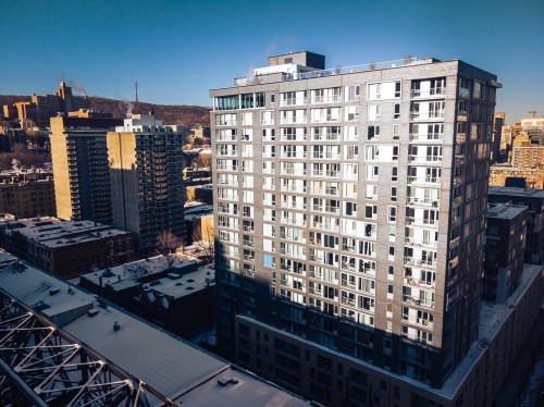 Front of Structure - 906-1414 Rue Chomedey, Montréal (Ville-Marie), QC - Outdoor