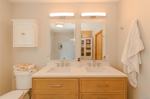 108 Tern Rd, Salt Spring, BC 