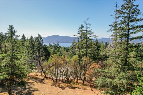 108 Tern Rd, Salt Spring, BC 