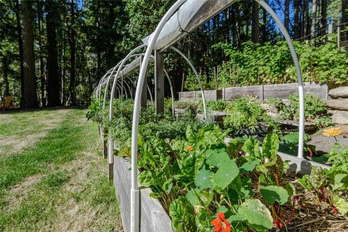 108 Tern Rd, Salt Spring, BC 