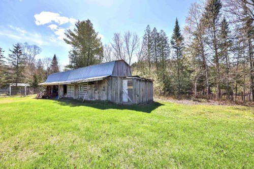 Grange - 218Z Ch. Potvin, Duhamel, QC - Outdoor