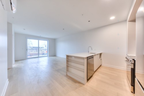 417-200 Av. Louis-Lévesque  Otterburn Park, QC J0H 0S2