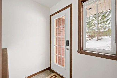 Hall d'entrée/Vestibule - 1826 Ch. Du Golf, Mont-Tremblant, QC - Indoor Photo Showing Other Room