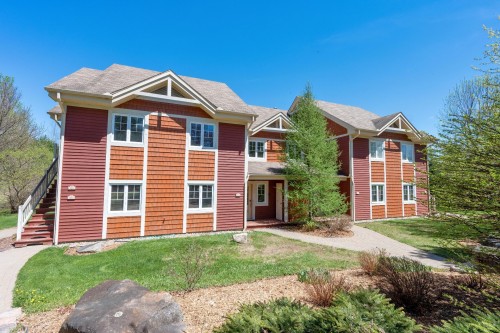 Façade - 1826 Ch. Du Golf, Mont-Tremblant, QC - Outdoor With Facade
