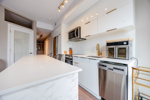 Kitchen - 603-2100 Boul. St-Laurent, Montréal (Ville-Marie), QC - Indoor Photo Showing Kitchen With Upgraded Kitchen