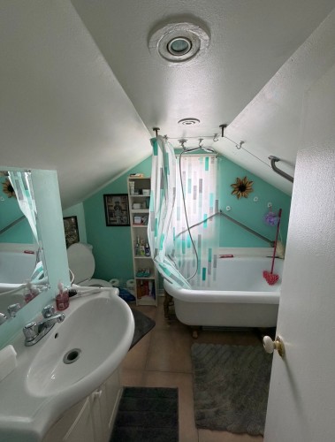 Salle de bains - 488 Rue Wilfrid, Saint-Jérôme, QC - Indoor Photo Showing Bathroom