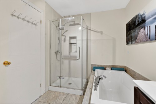 Salle de bains - 522 Rue Lesage, Chambly, QC - Indoor Photo Showing Bathroom