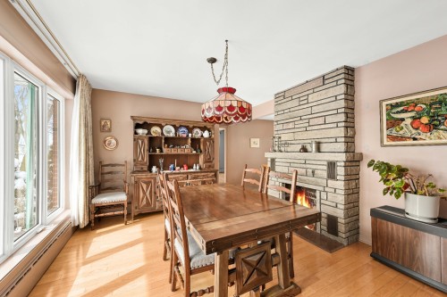 Salle à manger - 92 Rue Ste-Thérèse, Saint-Jean-Sur-Richelieu, QC - Indoor Photo Showing Dining Room