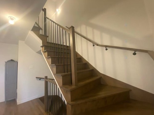 Hall d'entrée/Vestibule - 221 Av. Mason, Pointe-Claire, QC - Indoor Photo Showing Other Room