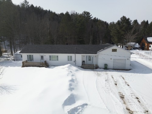 Front of Structure - 116 Route 307, Bowman, QC - Outdoor