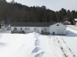 116 Route 307 Bowman, QC J0X 3C0