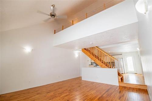 554 Carlaw Ave, Winnipeg, MB 