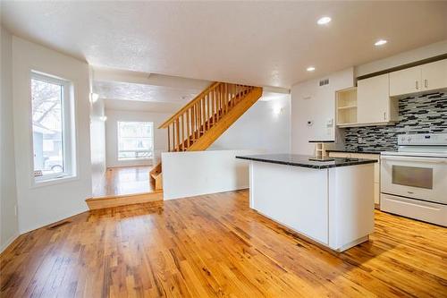 554 Carlaw Ave, Winnipeg, MB 