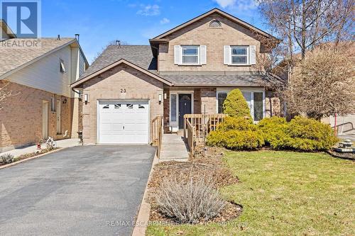 23 Ricardo Court, Hamilton, ON - Outdoor
