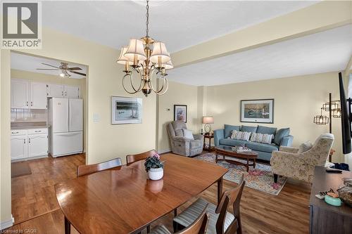3130 Driftwood Drive, Burlington, ON - Indoor Photo Showing Dining Room
