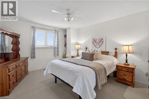3130 Driftwood Drive, Burlington, ON - Indoor Photo Showing Bedroom