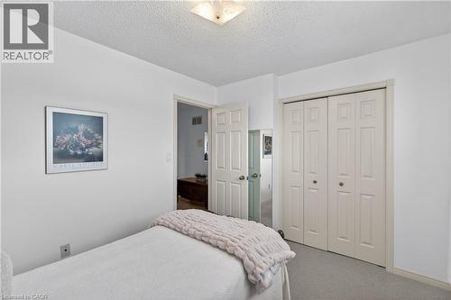 3130 Driftwood Drive, Burlington, ON - Indoor Photo Showing Bedroom
