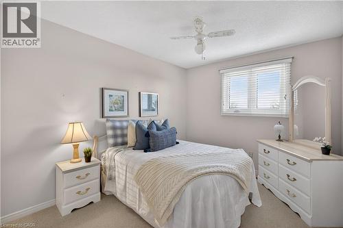 3130 Driftwood Drive, Burlington, ON - Indoor Photo Showing Bedroom