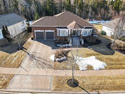 60 Royal Oaks Moncton, NB E1H 3P2