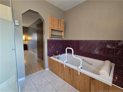 53 Hector, Neguac, NB 