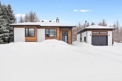 138 Rue de Calais  Shannon, QC G3S 1M8