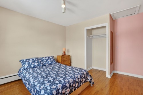 Chambre à coucher - 153 Av. De Spartan Crescent, Pointe-Claire, QC - Indoor Photo Showing Bedroom
