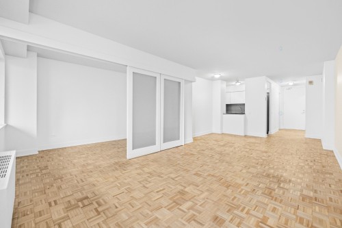 Salon - 915-3475 Rue De La Montagne, Montréal (Ville-Marie), QC - Indoor Photo Showing Other Room