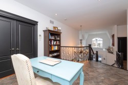 Mezzanine - 