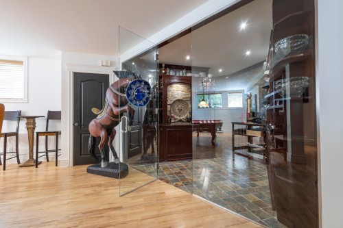 Cave à vin - 9 Place D'Harques, Lorraine, QC - Indoor Photo Showing Other Room