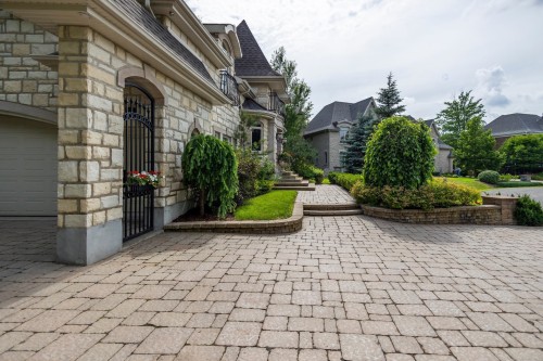 Autre - 9 Place D'Harques, Lorraine, QC - Outdoor