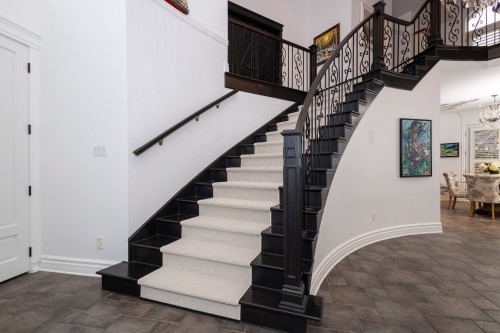 Escalier - 9 Place D'Harques, Lorraine, QC - Indoor Photo Showing Other Room