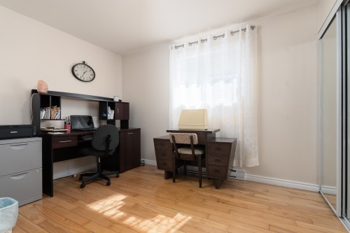 Chambre à coucher - 231 Ch. De La Paix, Mont-Laurier, QC - Indoor Photo Showing Office