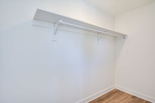 Closet - 1-600 Rue Cadieux, Mont-Tremblant, QC - Indoor With Storage