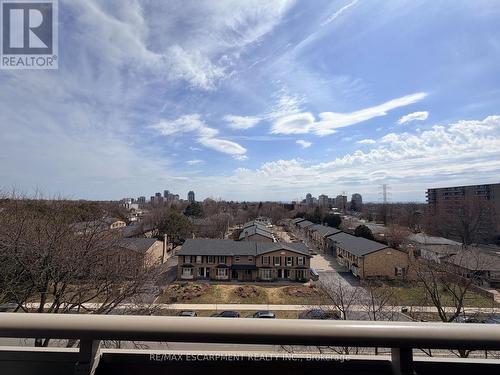 705 - 1415 Ghent Avenue, Burlington, ON - Outdoor With View