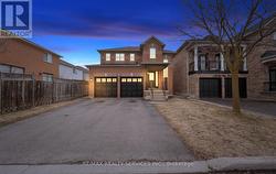 61 EARL GREY CRESCENT Brampton, ON L7A 2L2