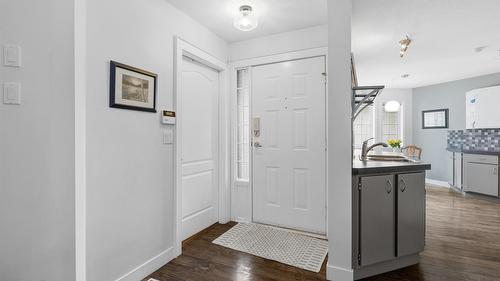 7-1225 Brookside Avenue, Kelowna, BC - Indoor