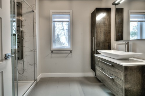 Salle de bains - 127 Rue Fernand-Seguin, Saint-Jean-Sur-Richelieu, QC - Indoor Photo Showing Bathroom