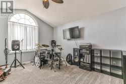 bedroom 3 with cheater ensuite - 