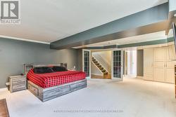lower primary bedroom - 