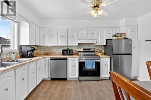 48 Harbour Buffett Road, Arnold'S Cove, NL - Indoor Photo Showing Kitchen With Double Sink