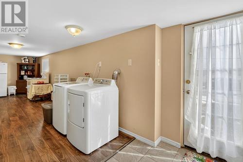 48 Harbour Buffett Road, Arnold'S Cove, NL - Indoor Photo Showing Laundry Room